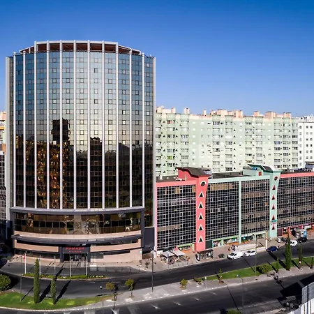 Ramada By Wyndham Lisbon-2
